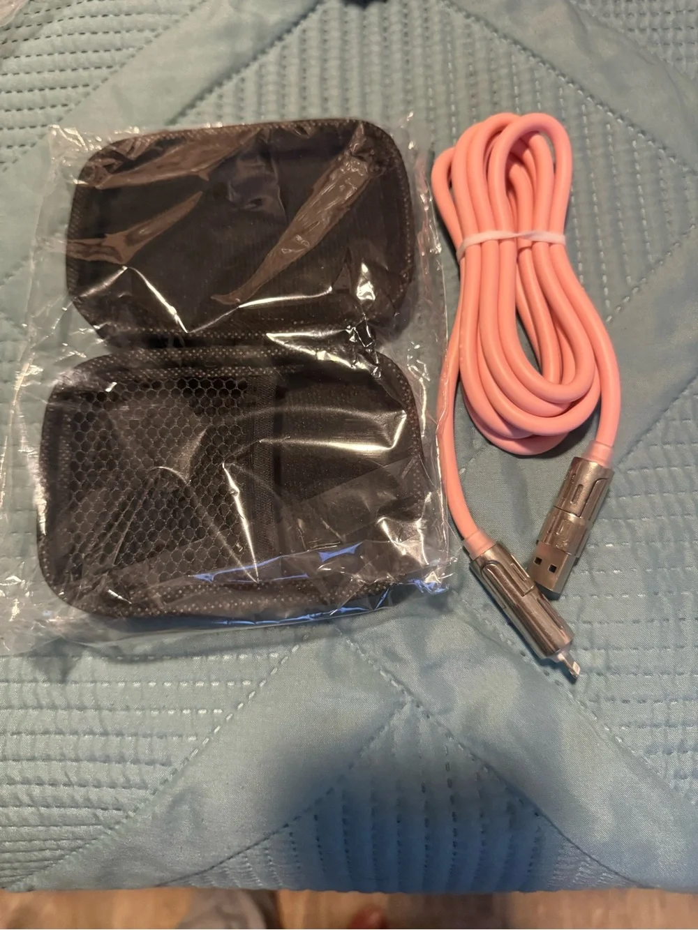 4-in-1 multi-charging cable With Storage Case